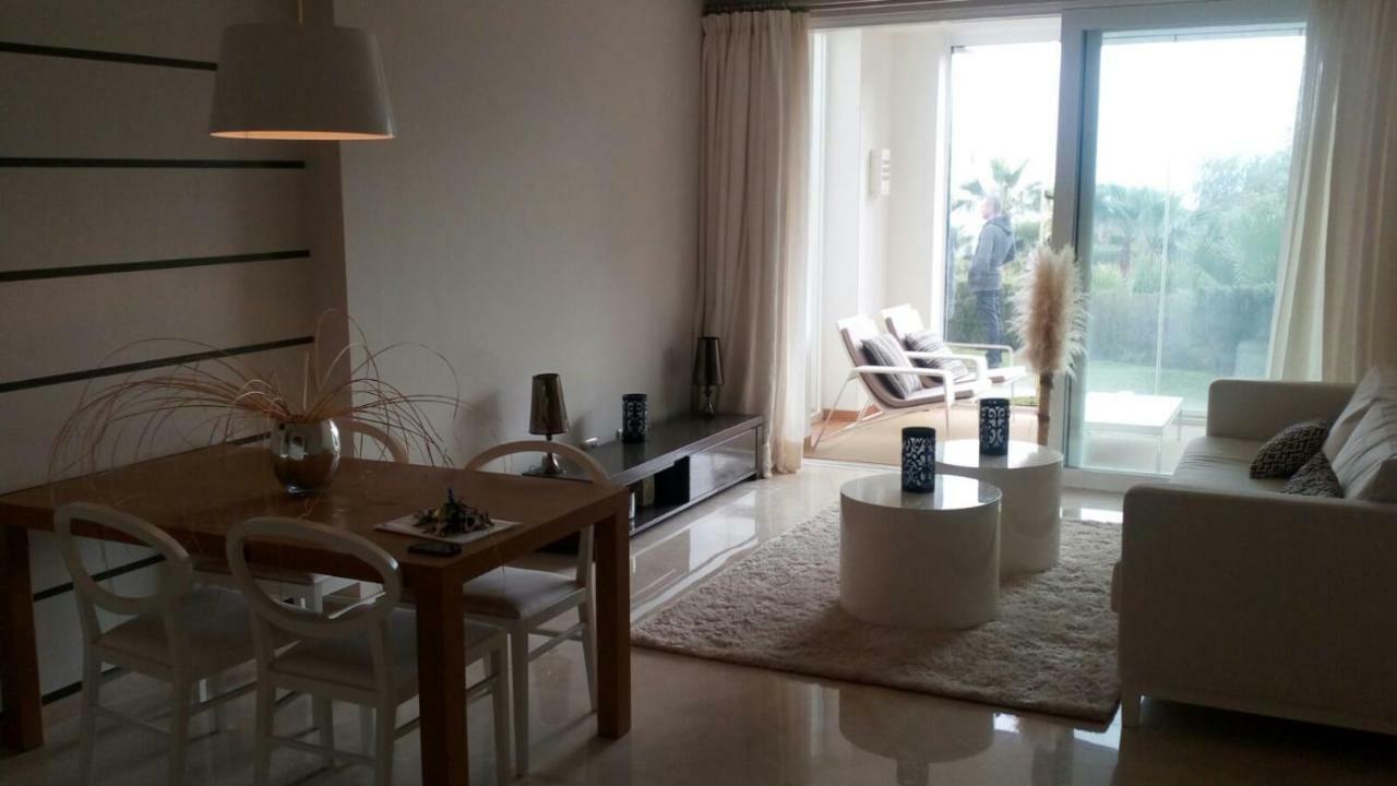Апартаменты Estepona Laguna Экстерьер фото